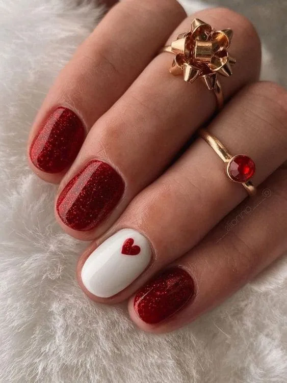 short Christmas nails