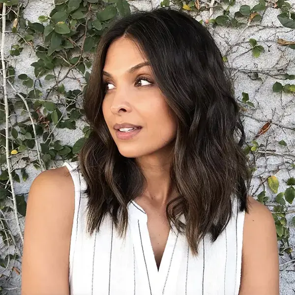 Shoulder-Length Cut with Highlights